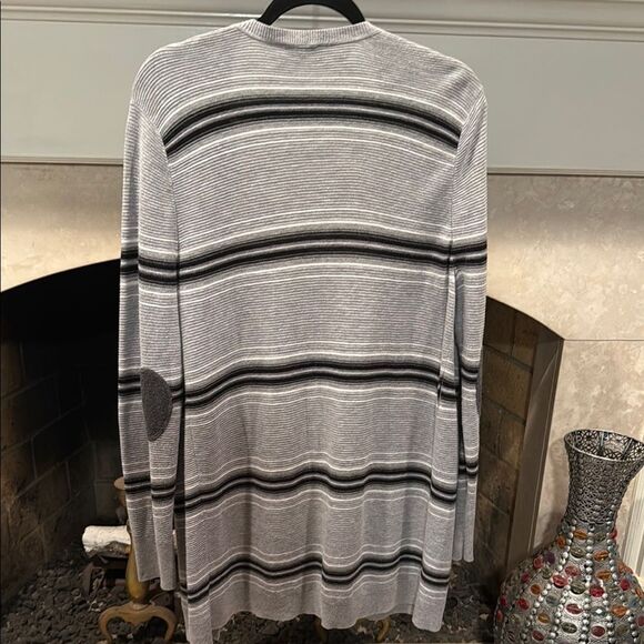 Talbots Gray and Black Open Front Cardigan Sweater size large - Picture 6 of 6